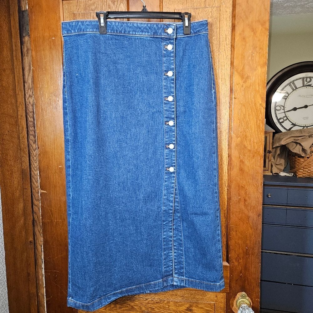 Ann Taylor Blue Denim Button-Front Pencil Skirt